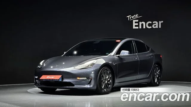 2020 Tesla Model 3