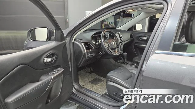 2021 Jeep 체로키(KL)