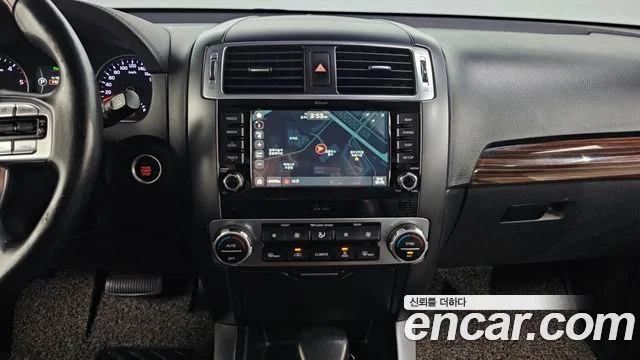 2017 Kia Mohave (New)