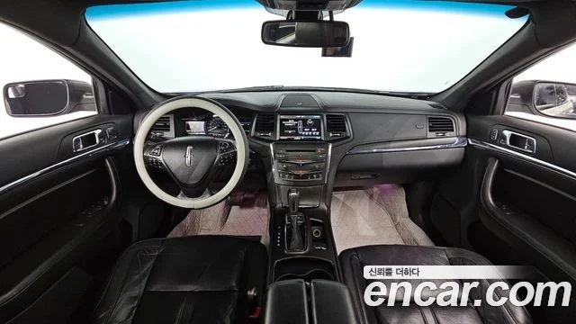 2014 Lincoln New MKS