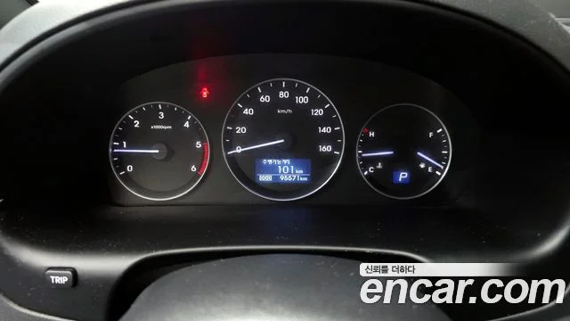 2017 Hyundai Grand Starex