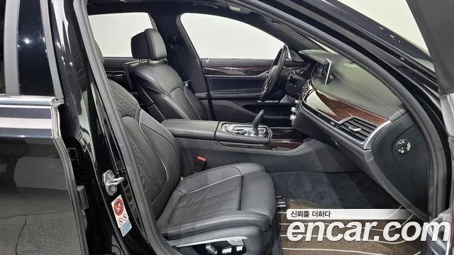 2016 BMW 7 Series (G11)