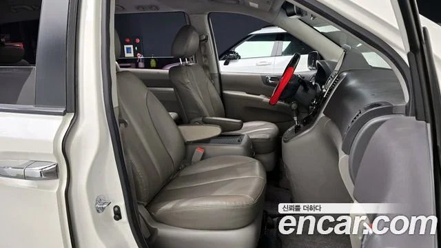 2013 Kia 카니발 R