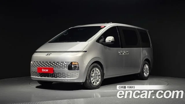 2023 Hyundai Staria