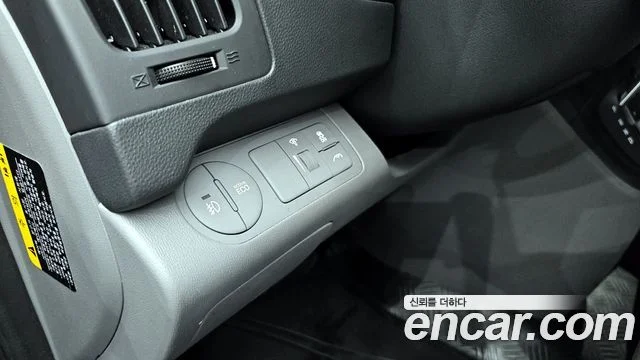 2019 Hyundai Grand Starex (New)