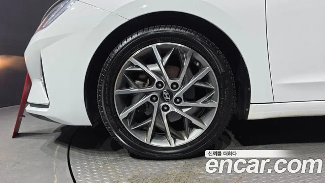 2019 Hyundai 더 뉴 아반떼 AD