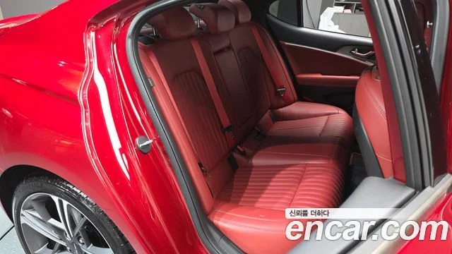 2024 Genesis The New G70