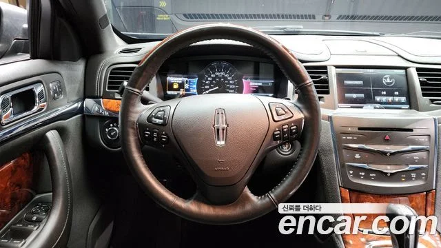 2016 Lincoln 뉴 MKS