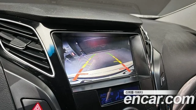 2012 Hyundai i40 살룬