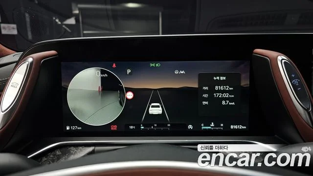 2022 Genesis G90 (RS4)