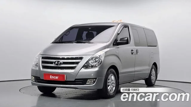 2016 Hyundai Grand Starex