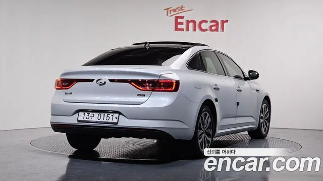 2016 Renault Korea SM6