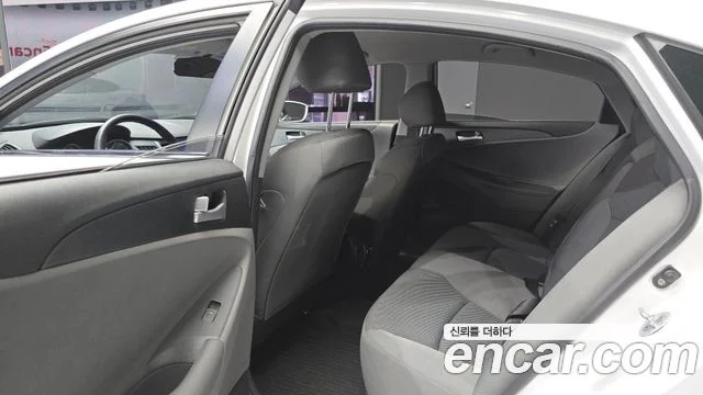 2009 Hyundai YF 쏘나타