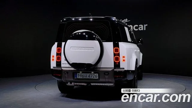 2024 Land Rover Defender (L663)