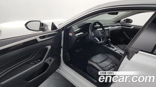 2022 Volkswagen 아테온