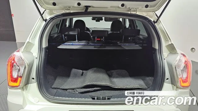2015 KG Mobility Tivoli