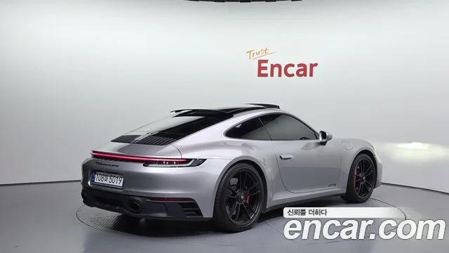 2023 Porsche 911 (992)