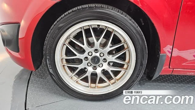 2011 Chevrolet 아베오 해치백