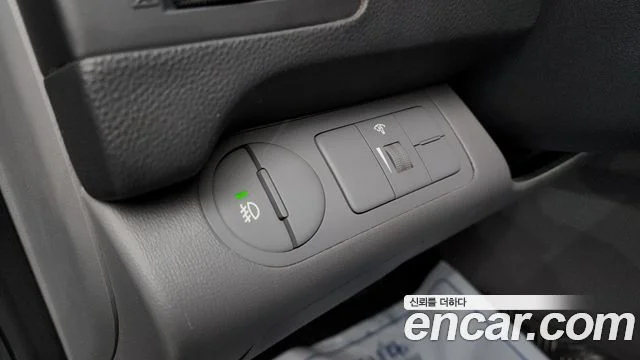 2013 Hyundai Grand Starex