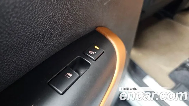 2016 Kia Mohave (New)