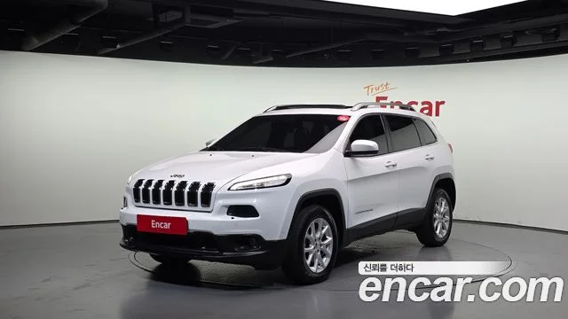 2016 Jeep 체로키(KL)