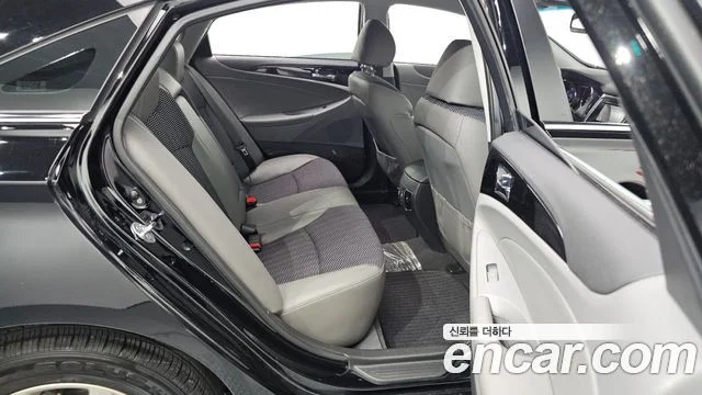 2009 Hyundai YF 쏘나타