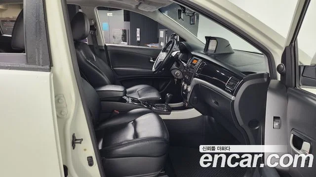 2013 KG Mobility 코란도 C