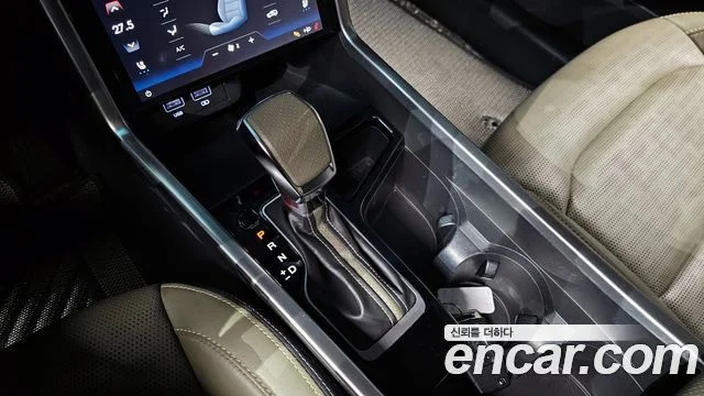 2023 KG Mobility Torres