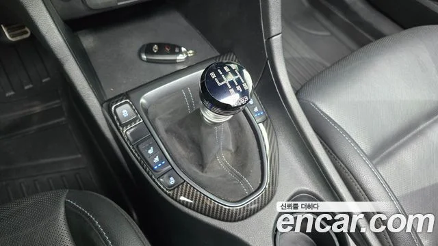 2020 Hyundai Veloster (JS)