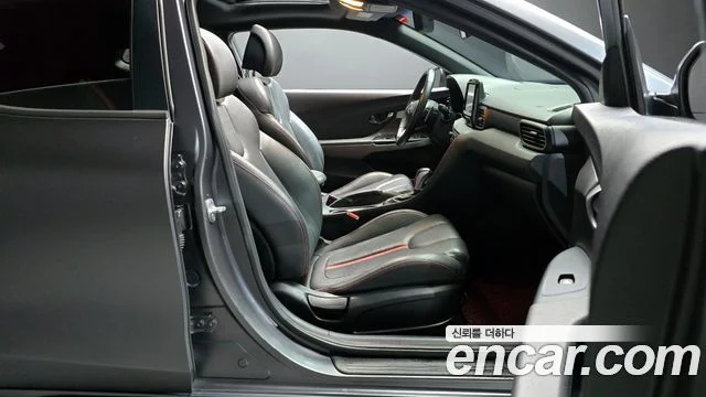 2018 Hyundai Veloster (JS)