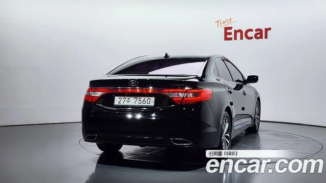 2012 Hyundai Grandeur (HG)