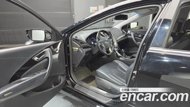 2012 Hyundai Grandeur (HG)