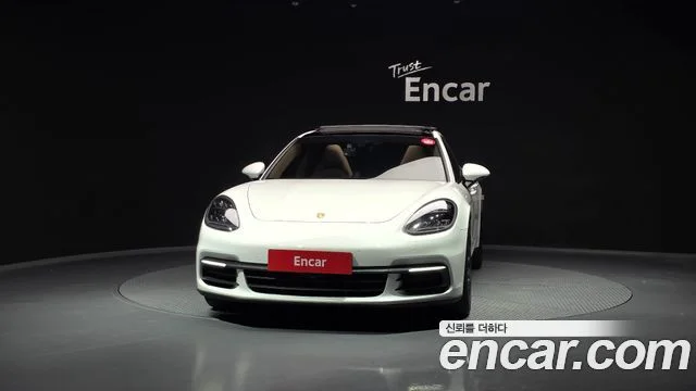 2018 Porsche 파나메라 (971)