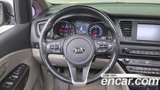 2018 Kia Carnival (New)