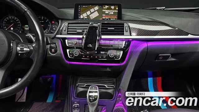 2018 BMW 3 Series (F30)