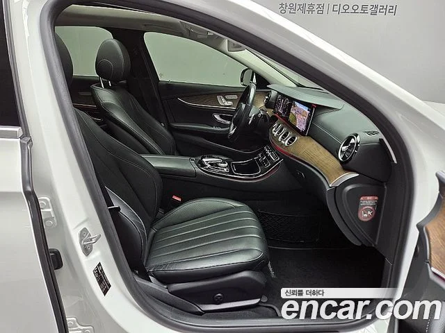 2017 Mercedes-Benz E-클래스 W213