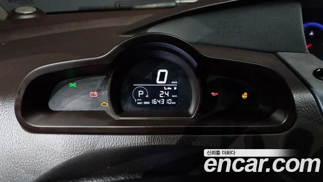 2016 KG Mobility 코란도 투리스모