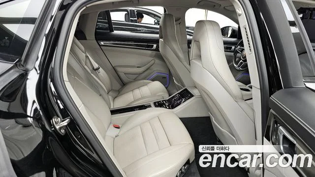 2018 Porsche 파나메라 (971)