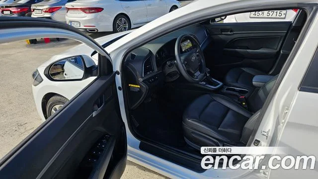 2017 Hyundai 아반떼 AD