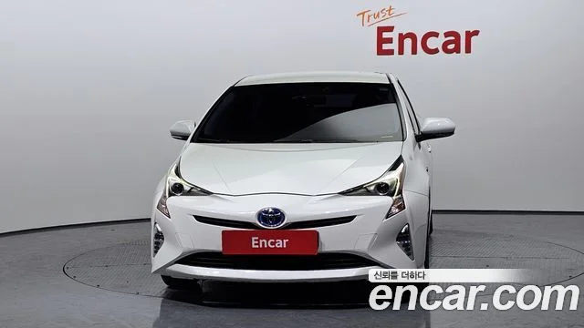 2018 Toyota Prius 4th Generation