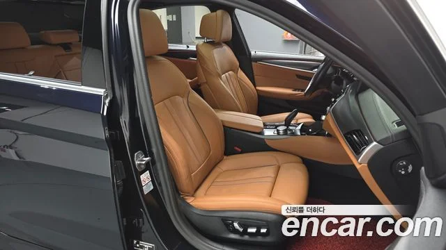 2022 BMW 5 Series (G30)