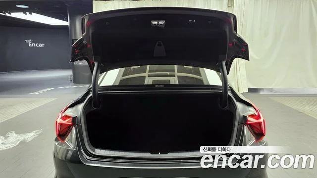 2022 Kia K8 하이브리드