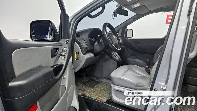 2018 Hyundai Grand Starex (New)