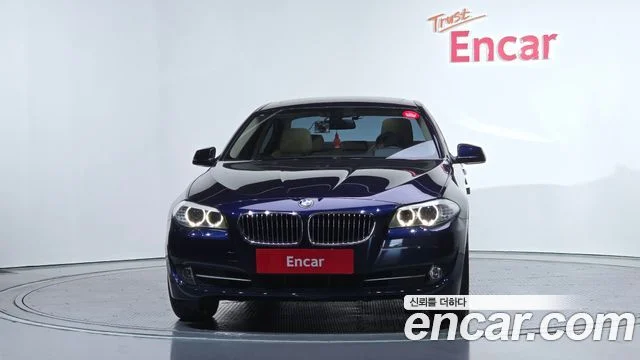 2011 BMW 5 Series (F10)