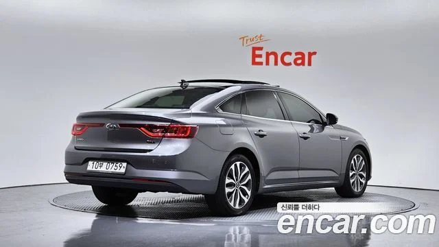 2016 Renault Korea SM6