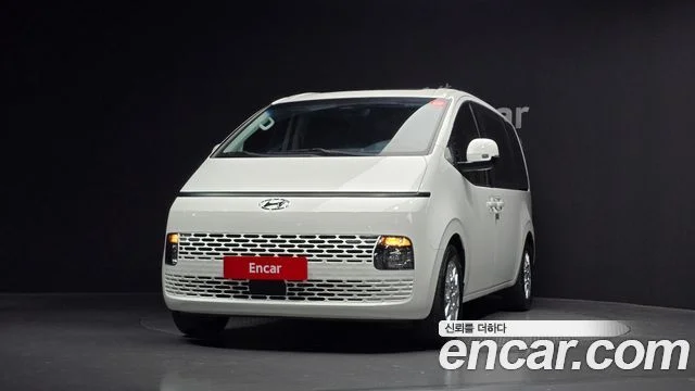 2022 Hyundai Staria