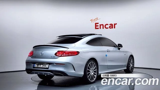 2016 Mercedes-Benz C-클래스 W205