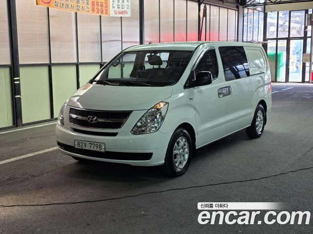 2010 Hyundai Grand Starex