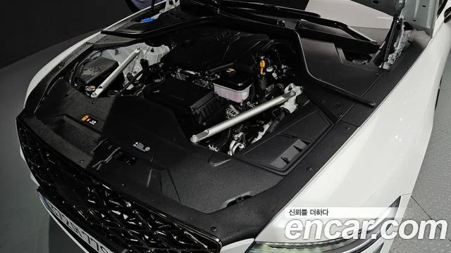 2025 Genesis G80 (RG3)