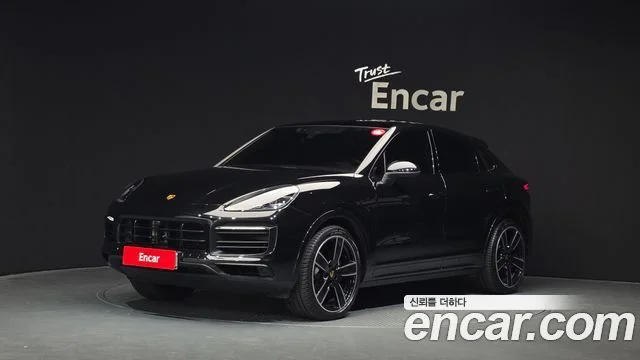 2023 Porsche 카이엔 (PO536)